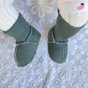 Warme Pelz-Babysocken